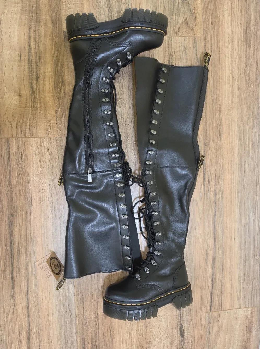 NEW DR. MARTENS AUDRICK 22-EYE EXTREME LACE KNEE HIGH PLATFORM BOTOS